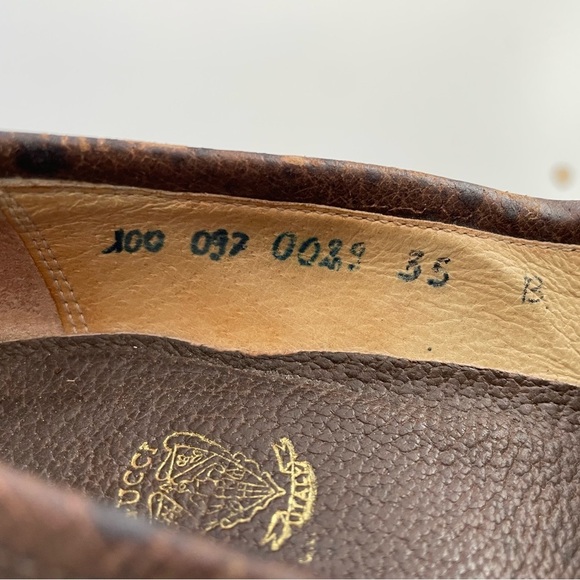 Vintage 70s Gucci Block Heel Loafers with Gold Accent Size 35 - Picture 9 of 11